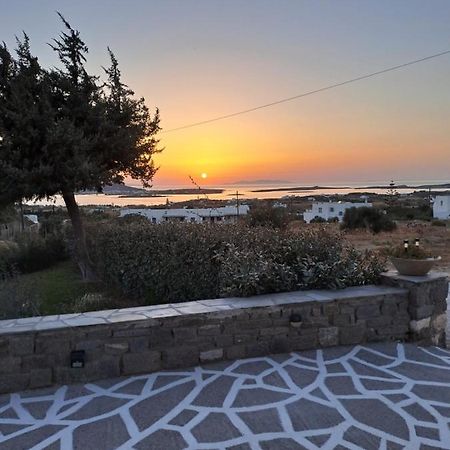 Traditional House Paros Sarakíniko Eksteriør billede
