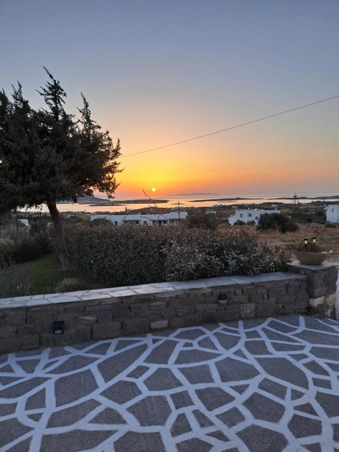 Traditional House Paros Sarakíniko Eksteriør billede
