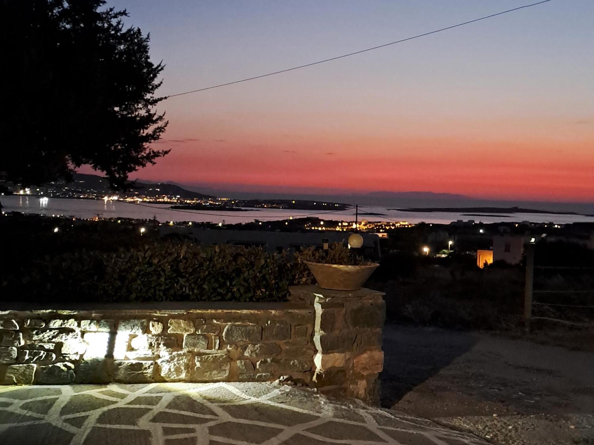 Traditional House Paros Sarakíniko Eksteriør billede