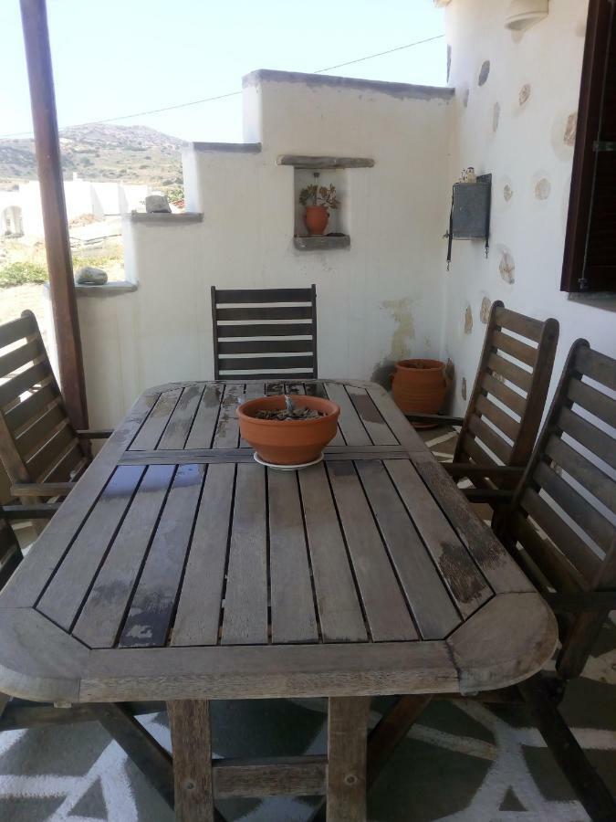 Traditional House Paros Sarakíniko Eksteriør billede